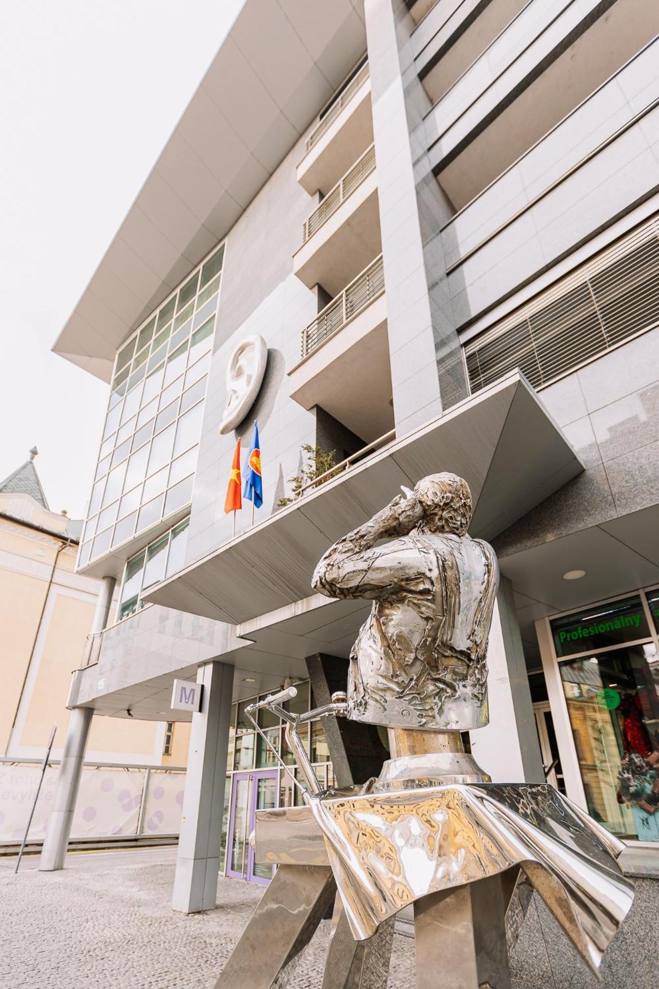 Skau 1 Old Town Family & Business Apartment Free Parking Bratislava Ngoại thất bức ảnh